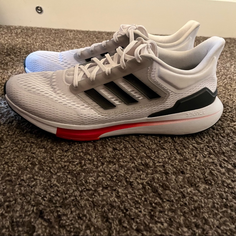 Adidas EQ21 Running shoe